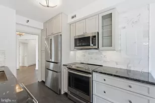 5802 Nicholson Ln, Rockville, MD 20852 - Photo 8