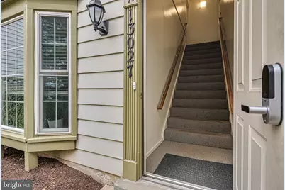13027 Shadyside Lane #12-207, Germantown, MD 20874 - Photo 2