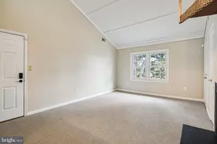 13027 Shadyside Ln, Germantown, MD 20874 - Photo 12