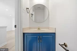 10 Cottage Field Ct, Germantown, MD 20874 - Photo 18