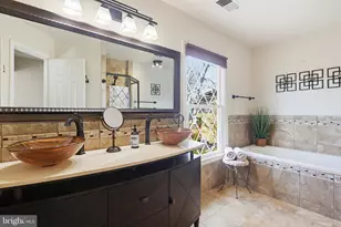 18906 Lindenhouse Rd, Gaithersburg, MD 20879 - Photo 24