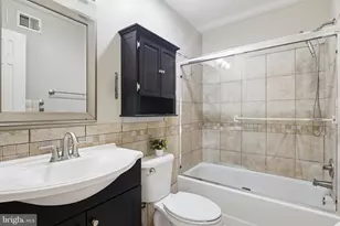 18906 Lindenhouse Rd, Gaithersburg, MD 20879 - Photo 32