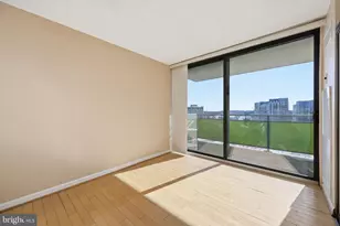 5225 Pooks Hill Rd, Bethesda, MD 20814 - Photo 2