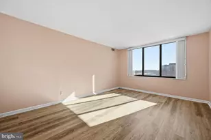 5225 Pooks Hill Rd, Bethesda, MD 20814 - Photo 16