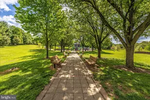 106 Lamont Ln, Gaithersburg, MD 20878 - Photo 48