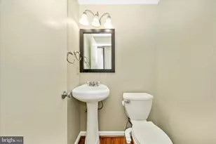 106 Lamont Ln, Gaithersburg, MD 20878 - Photo 32