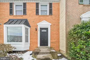 106 Lamont Ln, Gaithersburg, MD 20878 - Photo 2