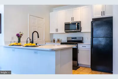 19623 Galway Bay Circle #202, Germantown, MD 20874 - Photo 8