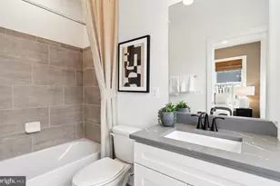 2166 Henson Norris St, Rockville, MD 20850 - Photo 18