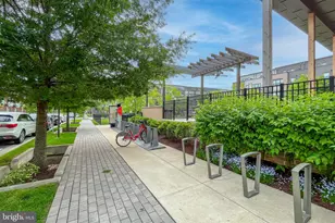 16560 Crabbs Branch Way, Rockville, MD 20855 - Photo 32