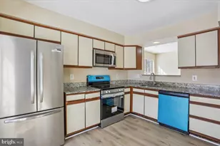 3531 Dartmoor Ln, Olney, MD 20832 - Photo 4