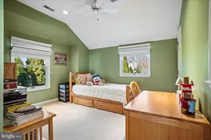 8008 Aberdeen Rd, Bethesda, MD 20814 - Photo 32