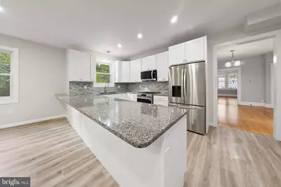 10220 Capitol View Avenue, Silver Spring, MD 20910 - Photo 22