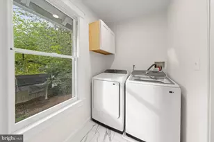 10220 Capitol View Ave, Silver Spring, MD 20910 - Photo 48