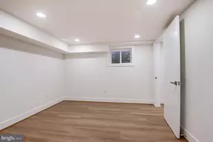 9704 Hall Rd, Potomac, MD 20854 - Photo 56