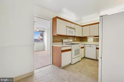 4515 Willard Avenue #709, Chevy Chase, MD 20815 - Photo 24