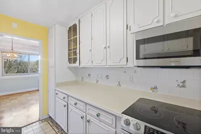 5100 Dorset Avenue #506, Chevy Chase, MD 20815 - Photo 16
