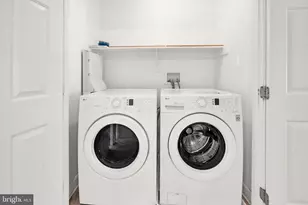 10427 Overgate Pl, Potomac, MD 20854 - Photo 16