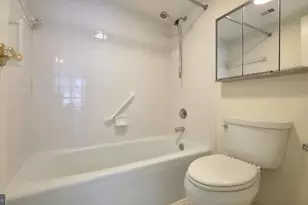 4960 Sentinel Dr, Bethesda, MD 20816 - Photo 36