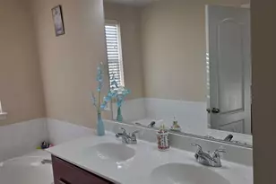 11875 Snowden Farm Pkwy, Clarksburg, MD 20871 - Photo 20