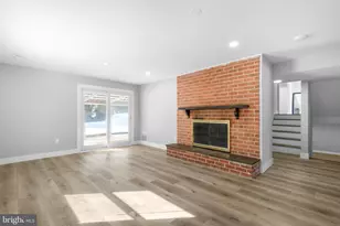 19104 Bloomfield Rd, Olney, MD 20832 - Photo 24