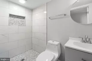 19104 Bloomfield Rd, Olney, MD 20832 - Photo 32