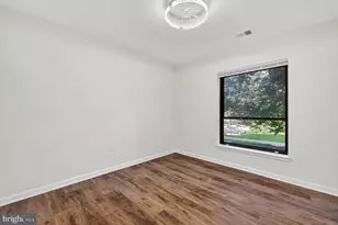 421 Christopher Ave, Gaithersburg, MD 20879 - Photo 12
