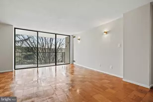 4 Monroe St, Rockville, MD 20850 - Photo 12