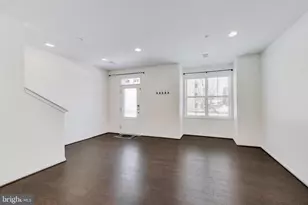 22036 Plover St, Clarksburg, MD 20871 - Photo 10