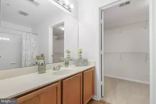 18707 Sparkling Water Dr, Germantown, MD 20874 - Photo 6