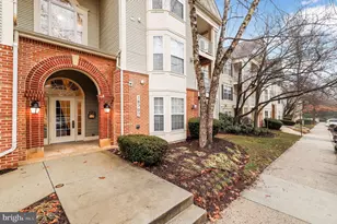 18707 Sparkling Water Dr, Germantown, MD 20874 - Photo 1