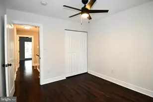 9201 Three Oaks Dr, Silver Spring, MD 20901 - Photo 32
