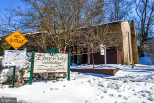 9201 Three Oaks Dr, Silver Spring, MD 20901 - Photo 56