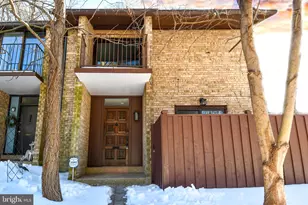 9201 Three Oaks Dr, Silver Spring, MD 20901 - Photo 2