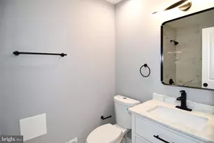 9201 Three Oaks Dr, Silver Spring, MD 20901 - Photo 36