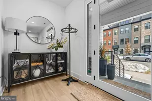 14936 Dispatch St, Rockville, MD 20850 - Photo 2