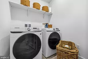 14936 Dispatch St, Rockville, MD 20850 - Photo 28