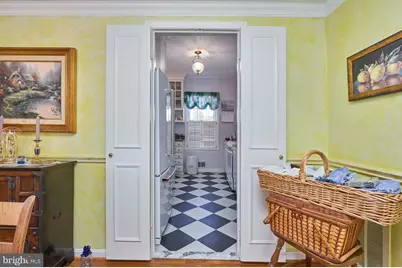 3528 Hamlet Place #808, Chevy Chase, MD 20815 - Photo 12