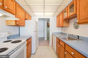 15301 Beaverbrook Ct, Silver Spring, MD 20906 - Photo 18