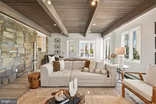 8304 Woodhaven Blvd, Bethesda, MD 20817 - Photo 12