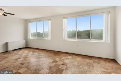 10201 Grosvenor Place #1423, Rockville, MD 20852 - Photo 4