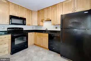 1721 Logmill Ln, Gaithersburg, MD 20879 - Photo 2