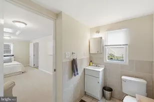 10304 Ridgemoor Dr, Silver Spring, MD 20901 - Photo 8