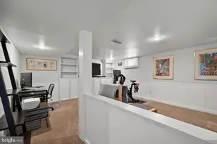 11702 Ashley Dr, Rockville, MD 20852 - Photo 30