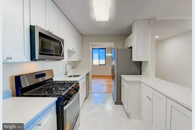 118 Monroe Street #807, Rockville, MD 20850 - Photo 8