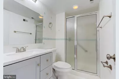 118 Monroe Street #807, Rockville, MD 20850 - Photo 26
