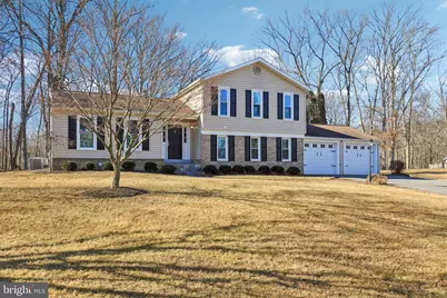 16920 Glen Oak Run, Rockville, MD 20855 - Photo 4