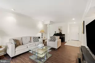 7425 Democracy Blvd, Bethesda, MD 20817 - Photo 10