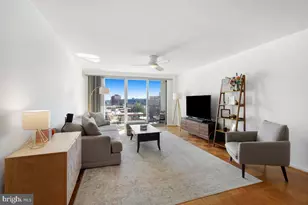 4977 Battery Ln, Bethesda, MD 20814 - Photo 10