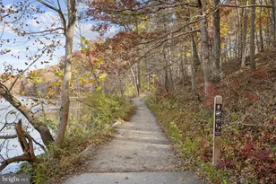 15933 Indian Hills Terrace, Derwood, MD 20855 - Photo 36